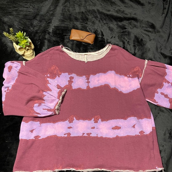 Free People tie dye off the shoulder sweater LG - Picture 6 of 9